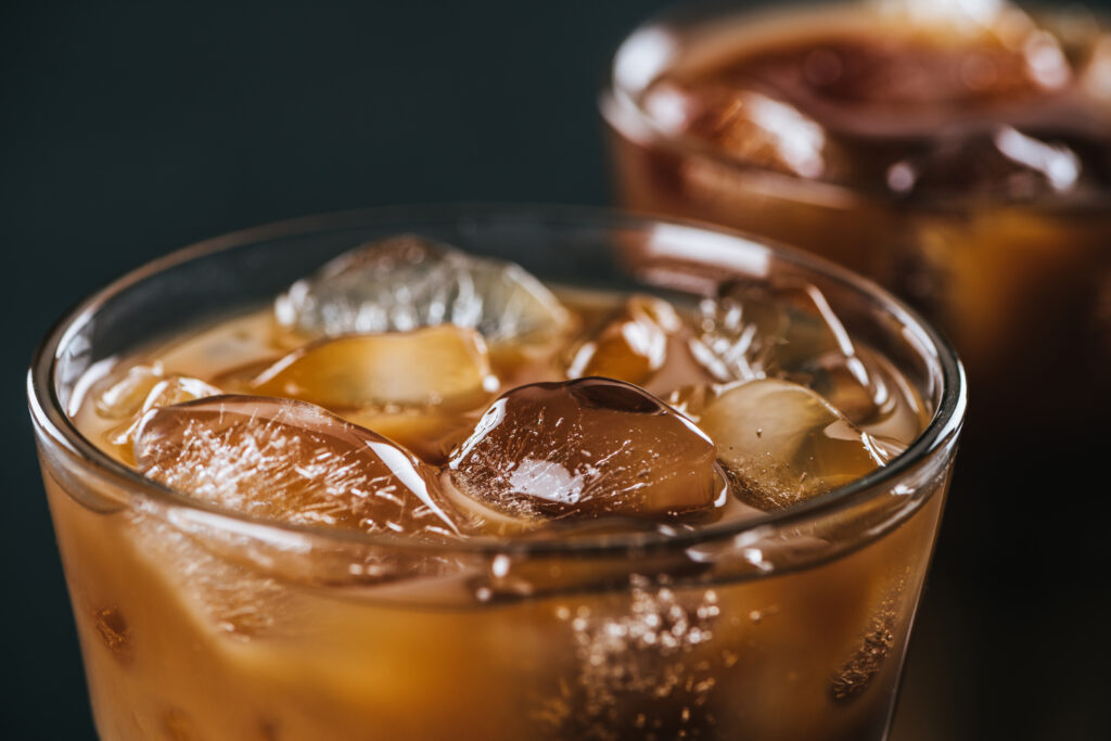 Discover how to make cold brew coffee at home! Learn the method, pick the perfect beans, and discover our favorite cold brew pitcher.